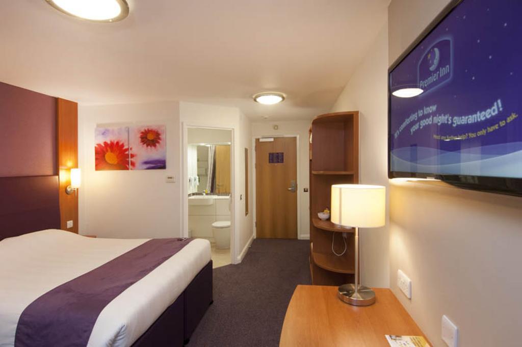 Premier Inn Edinburgh Central Luaran gambar